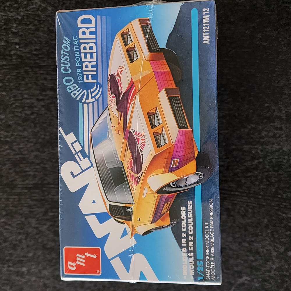 AMT 1979 Pontiac Firebird Model Kit